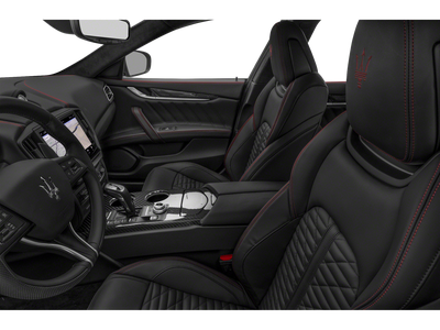 2023 Maserati Ghibli Modena Q4