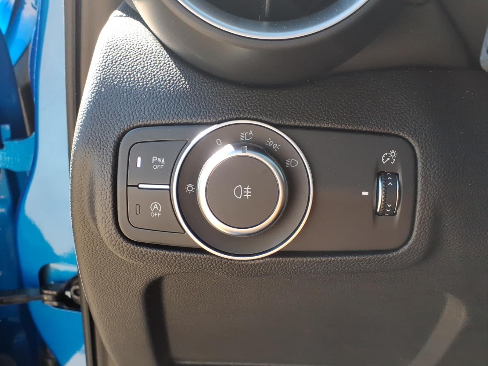 2025 Alfa Romeo Giulia Base