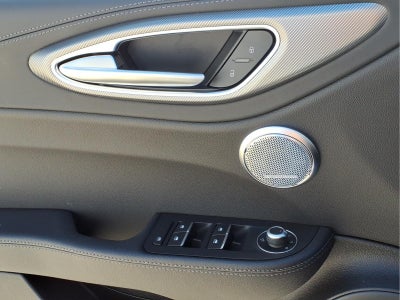 2025 Alfa Romeo Giulia Base