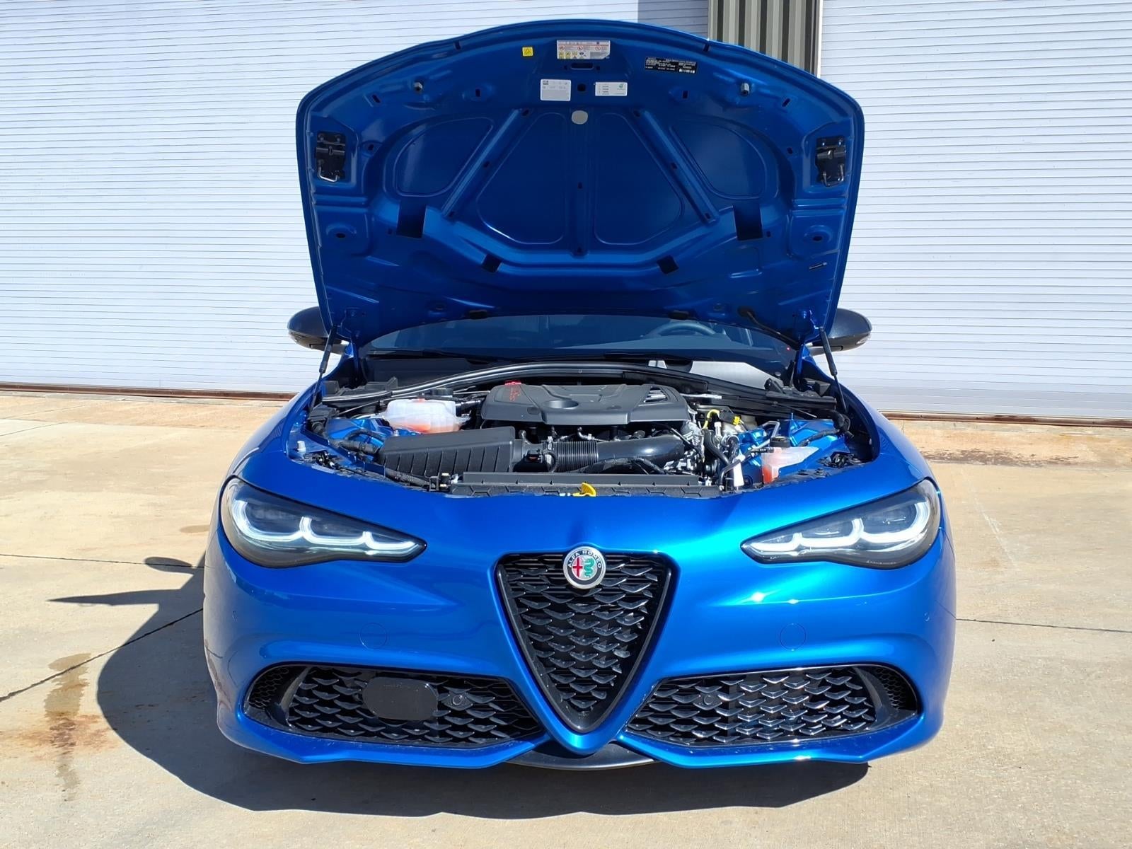 2025 Alfa Romeo Giulia Base