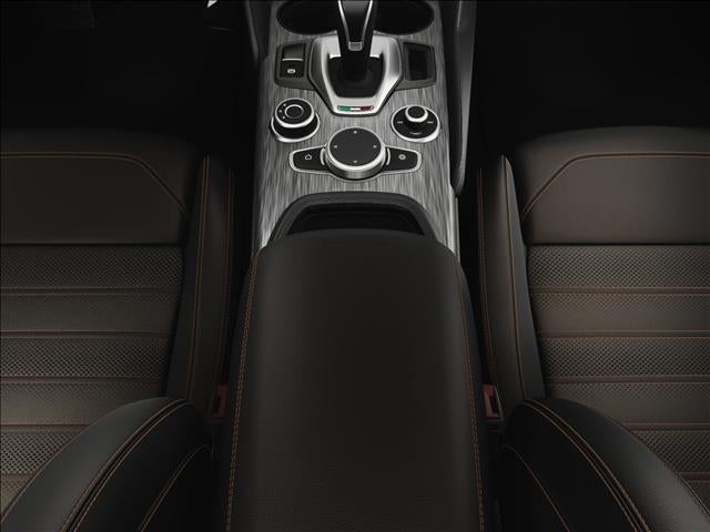 2025 Alfa Romeo Giulia Intensa