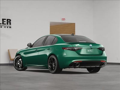 2025 Alfa Romeo Giulia Intensa