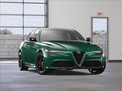 2025 Alfa Romeo Giulia Intensa