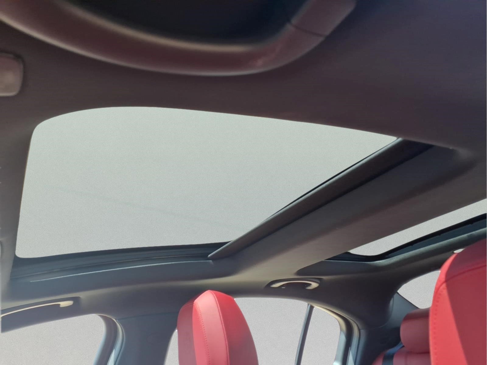 2025 Alfa Romeo Giulia Intensa