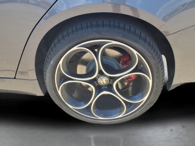 2025 Alfa Romeo Giulia Intensa