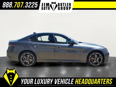 2025 Alfa Romeo Giulia Intensa
