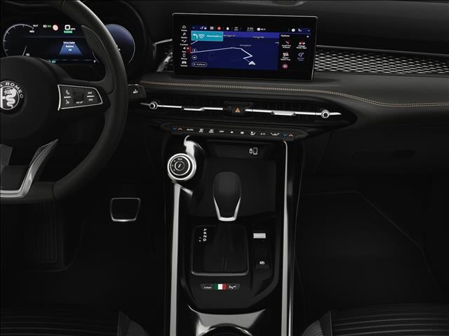 2025 Alfa Romeo Tonale Base