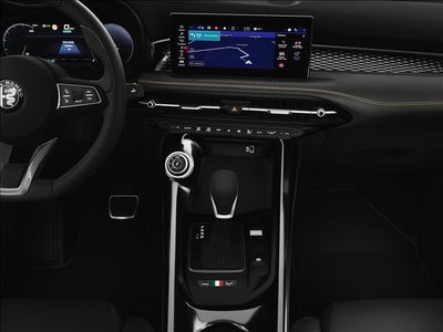 2025 Alfa Romeo Tonale Base