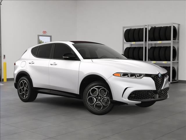 2025 Alfa Romeo Tonale Base