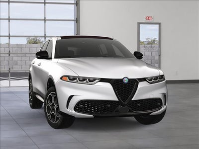 2025 Alfa Romeo Tonale Base
