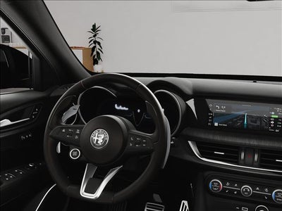 2025 Alfa Romeo Stelvio Base