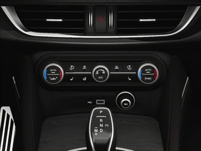 2025 Alfa Romeo Stelvio Base