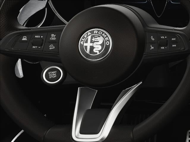 2025 Alfa Romeo Stelvio Base