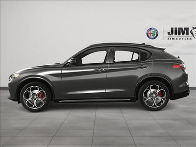 2025 Alfa Romeo Stelvio Base