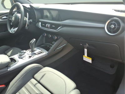 2026 Alfa Romeo Stelvio Base