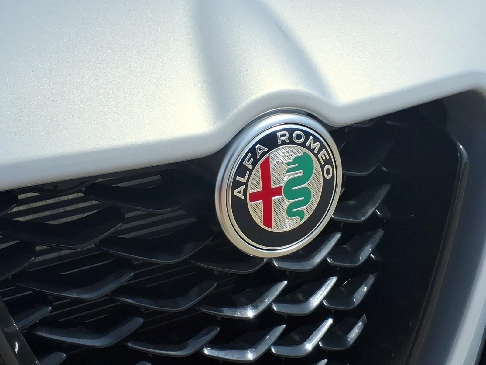 2026 Alfa Romeo Stelvio Base