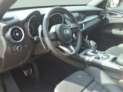 2026 Alfa Romeo Stelvio Base