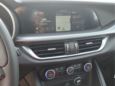 2026 Alfa Romeo Stelvio Base