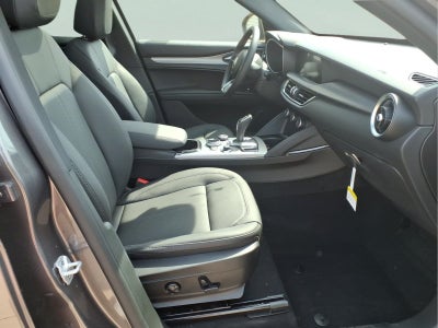 2026 Alfa Romeo Stelvio Base