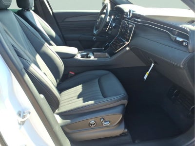 2025 Maserati Grecale 