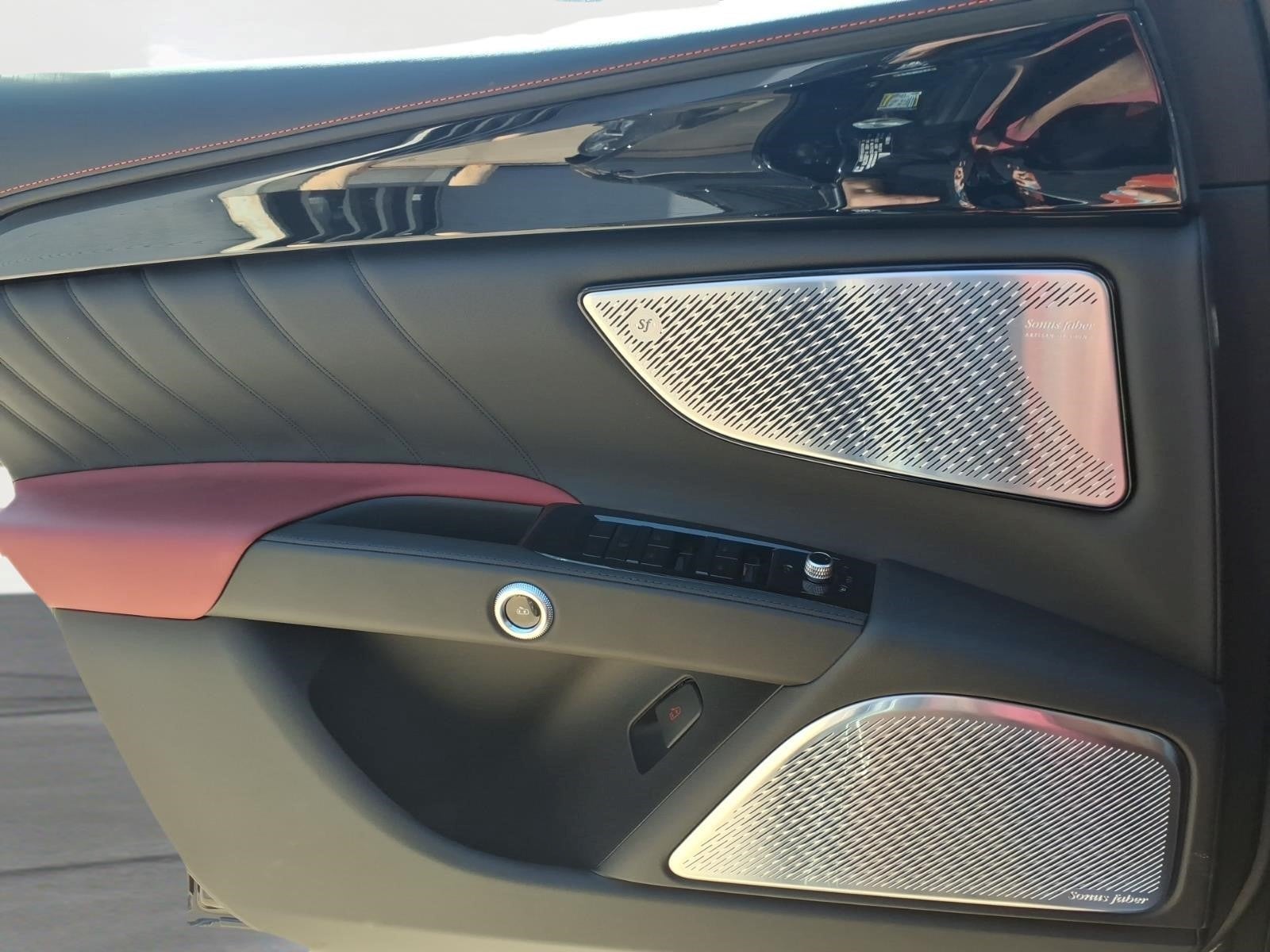 2026 Maserati Grecale Modena V6