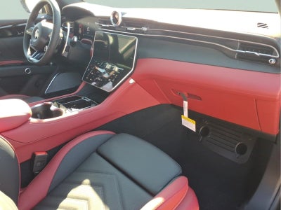 2026 Maserati Grecale Modena V6