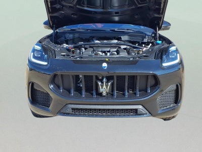 2026 Maserati Grecale Modena V6