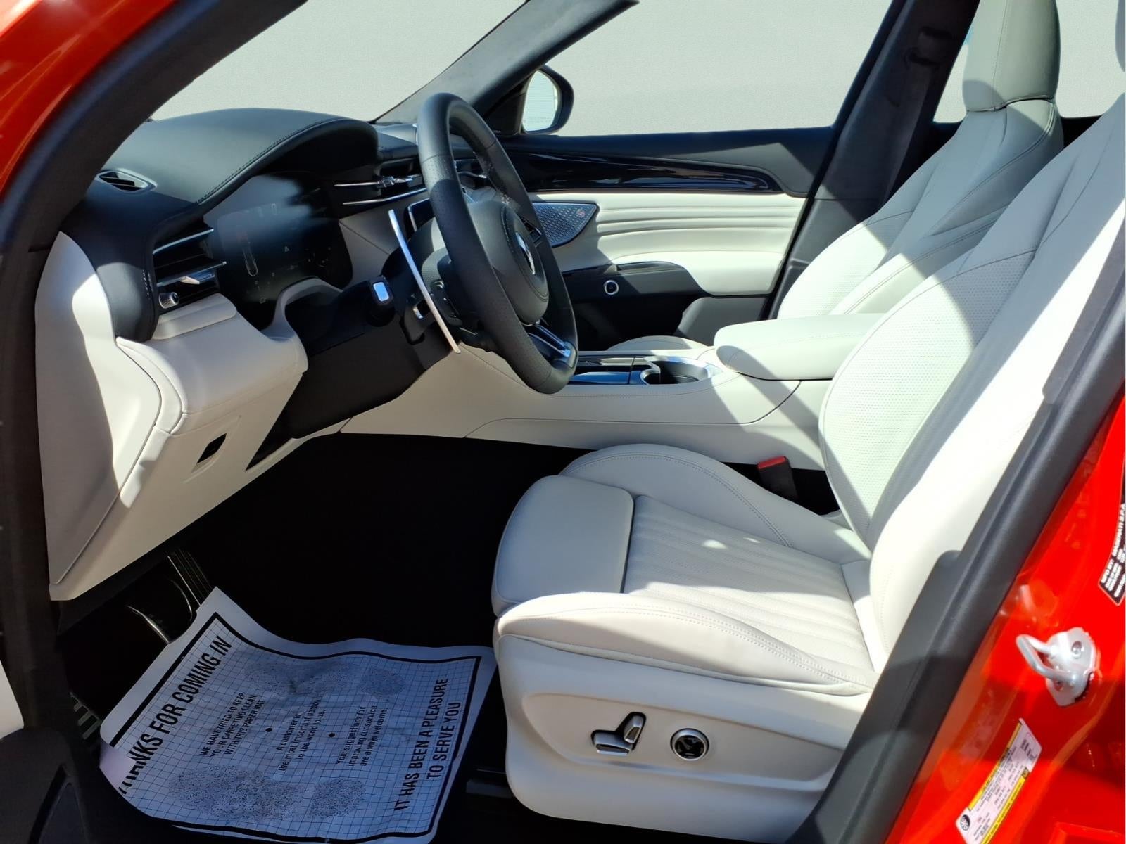 2026 Maserati Grecale Modena V6