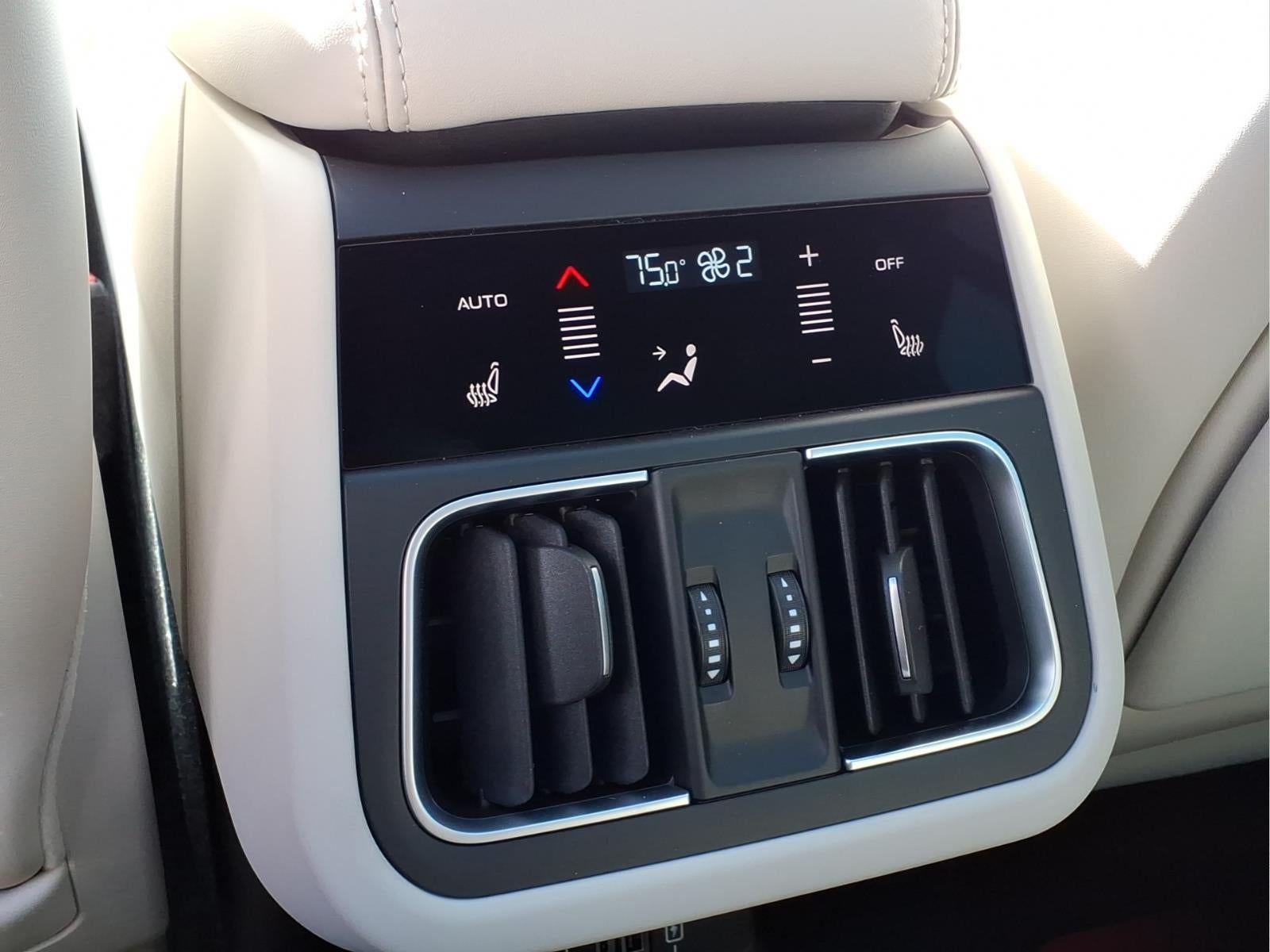 2026 Maserati Grecale Modena V6