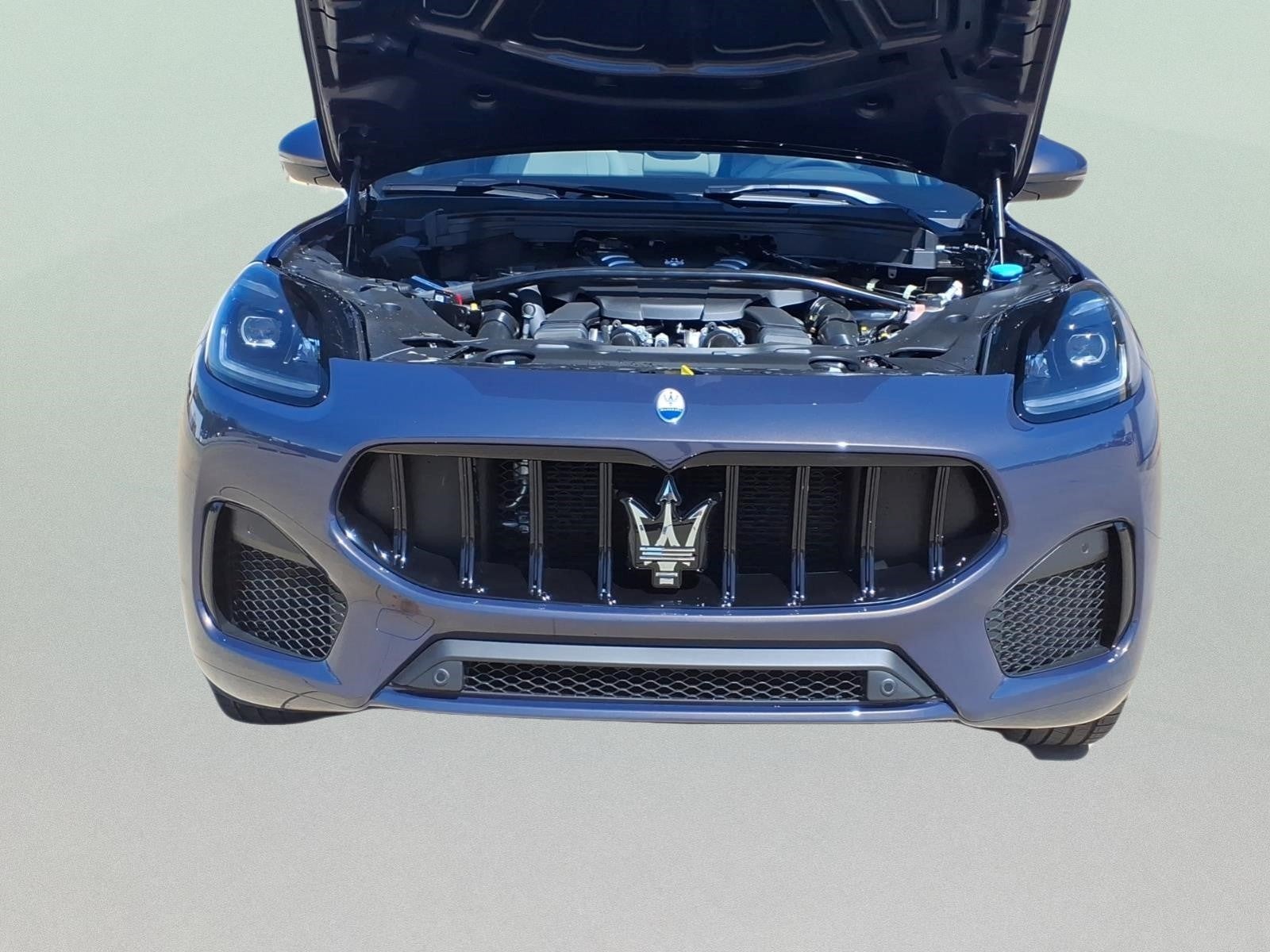 2026 Maserati Grecale Modena V6