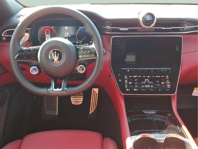 2026 Maserati Grecale Modena V6