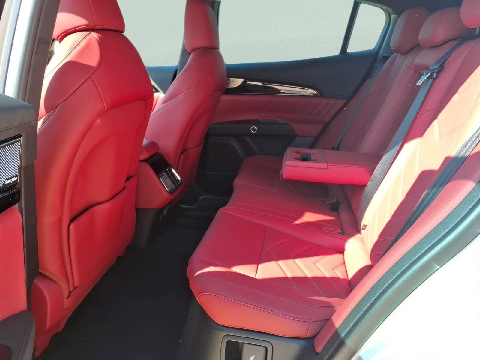 2026 Maserati Grecale Modena V6