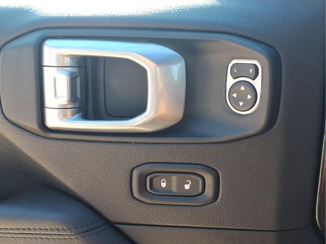 2022 Jeep Wrangler Unlimited Sahara Altitude