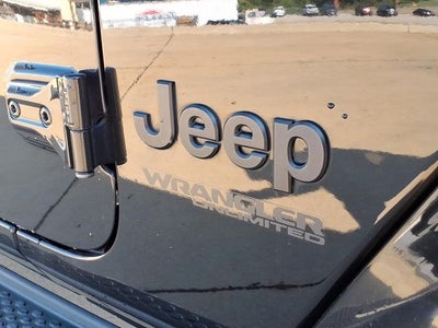 2022 Jeep Wrangler Unlimited Sahara Altitude