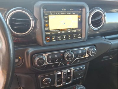 2022 Jeep Wrangler Unlimited Sahara Altitude