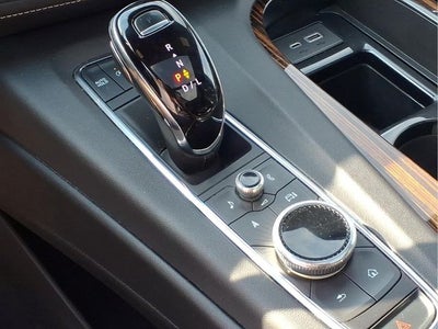 2023 Cadillac Escalade ESV Premium