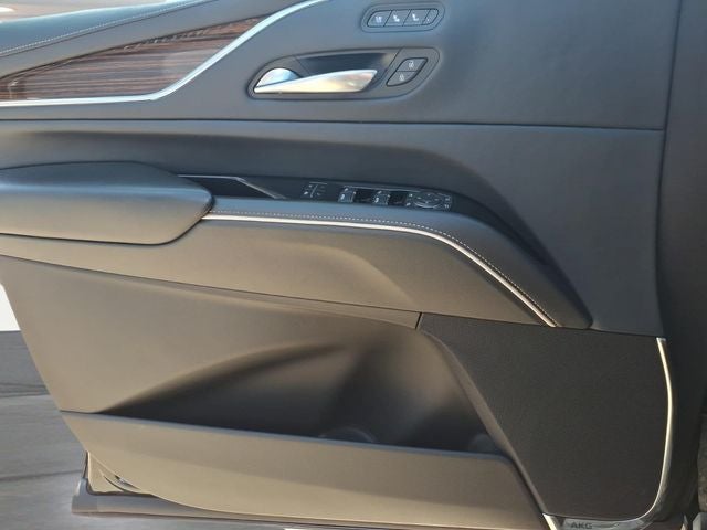 2023 Cadillac Escalade ESV Premium