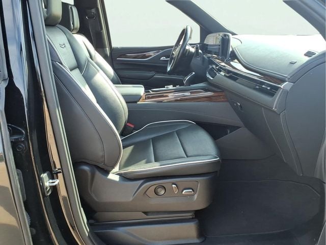 2023 Cadillac Escalade ESV Premium