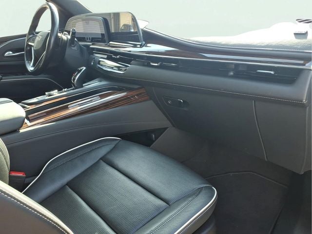 2023 Cadillac Escalade ESV Premium