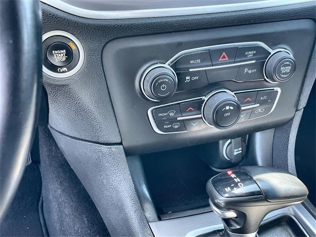 2022 Dodge Charger SXT