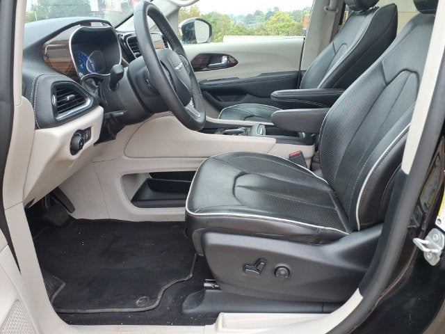 2023 Chrysler Pacifica Hybrid Limited