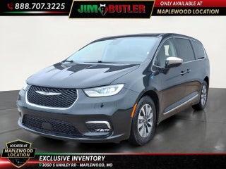 2023 Chrysler Pacifica Hybrid Limited