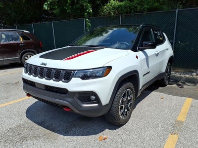 2025 Jeep Compass Trailhawk