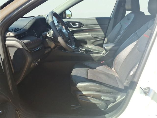 2025 Jeep Compass Trailhawk - Photo 17