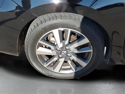 2023 Nissan Versa 1.6 SV