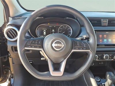 2023 Nissan Versa 1.6 SV
