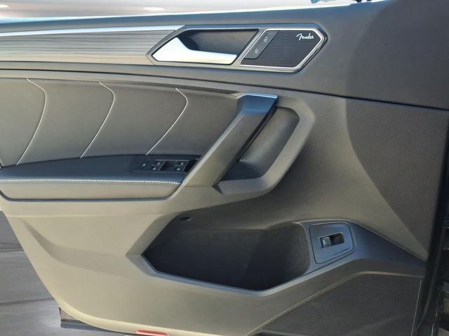 2023 Volkswagen Tiguan 2.0T SEL R-Line