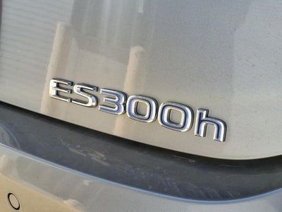 2020 Lexus ES 300h Luxury