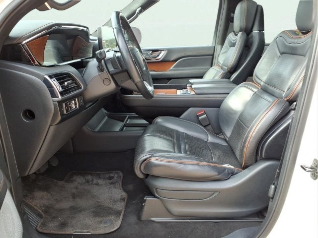 2024 Lincoln Navigator L Black Label