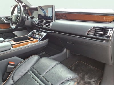 2024 Lincoln Navigator L Black Label